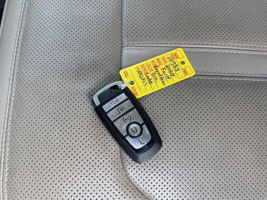 used 2024 Ford Expedition car, priced at $46,608