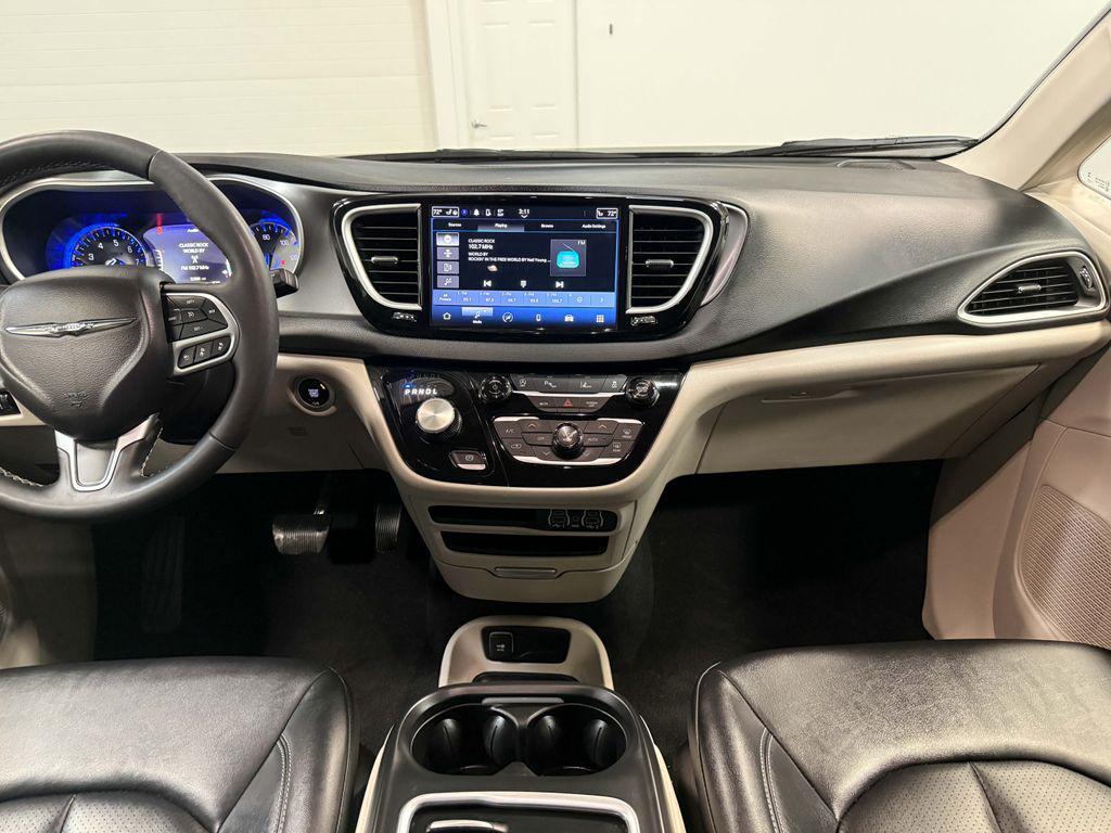 used 2024 Chrysler Pacifica car, priced at $29,927
