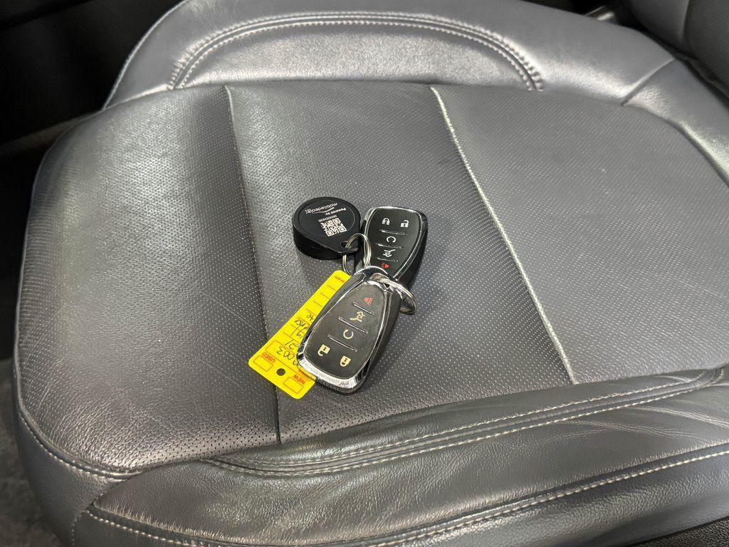 used 2021 Chevrolet Traverse car, priced at $27,500