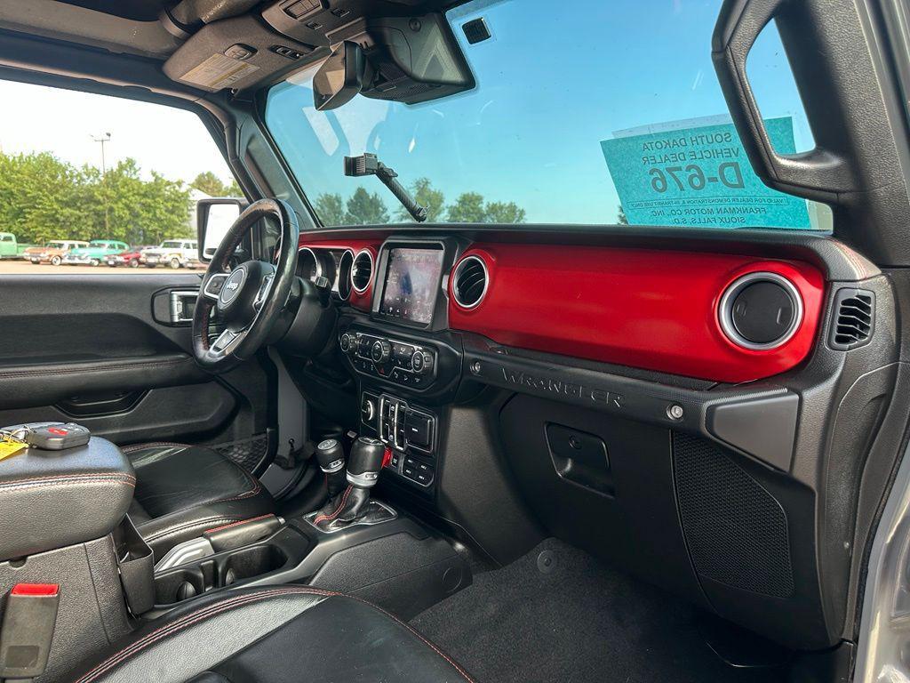 used 2019 Jeep Wrangler Unlimited car, priced at $29,197