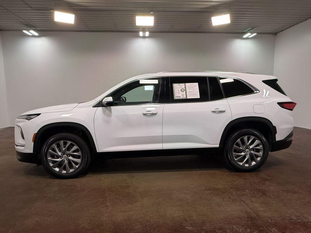 used 2025 Buick Enclave car, priced at $37,256