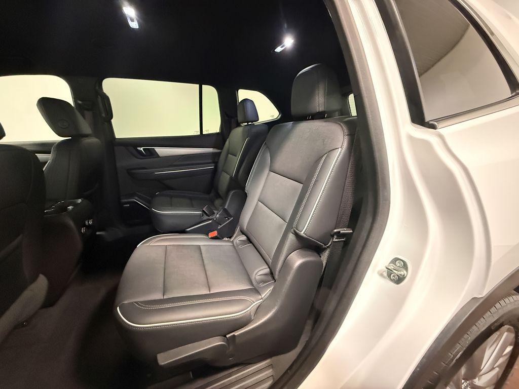 used 2025 Buick Enclave car, priced at $37,256