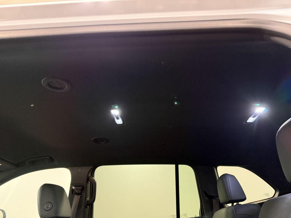 used 2025 Buick Enclave car, priced at $37,256