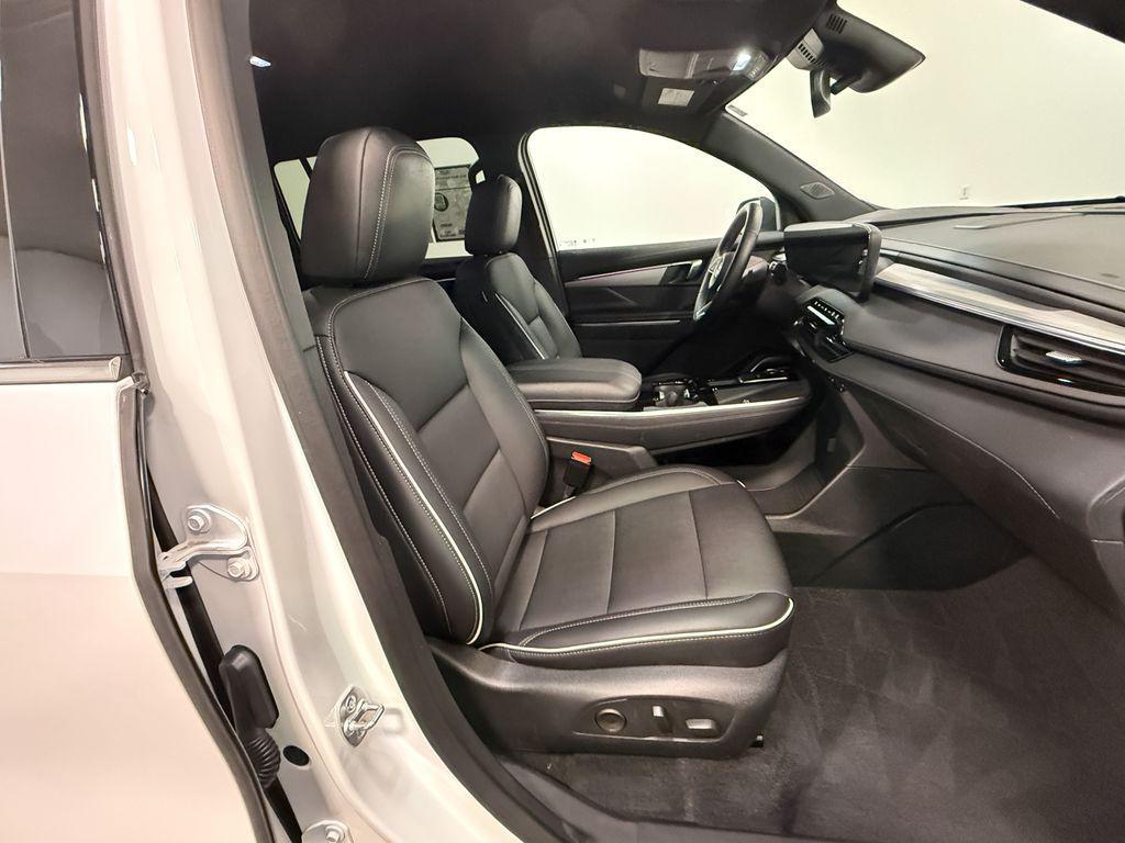 used 2025 Buick Enclave car, priced at $37,256