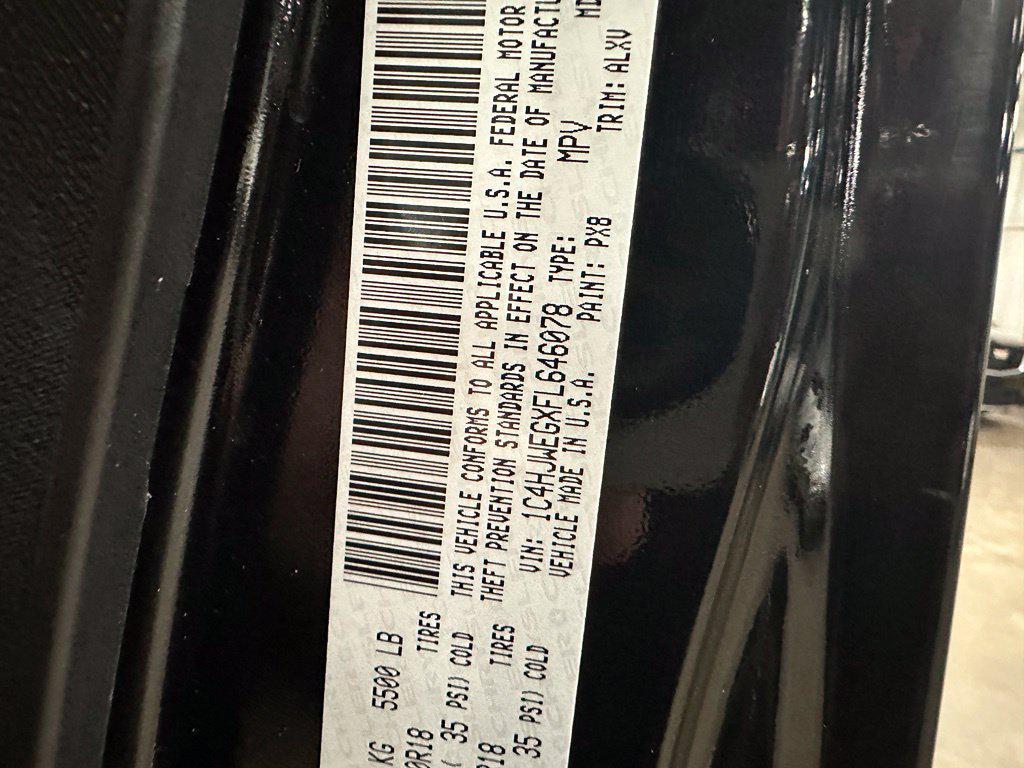 used 2015 Jeep Wrangler Unlimited car, priced at $20,540