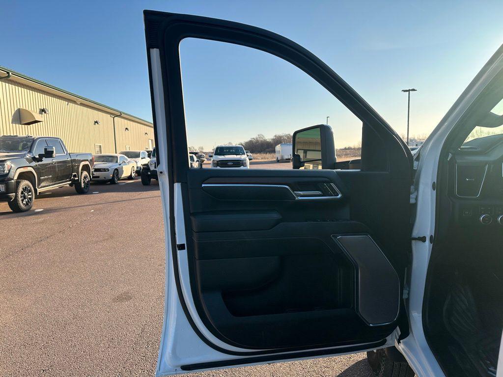 used 2024 GMC Sierra 3500 car, priced at $75,533