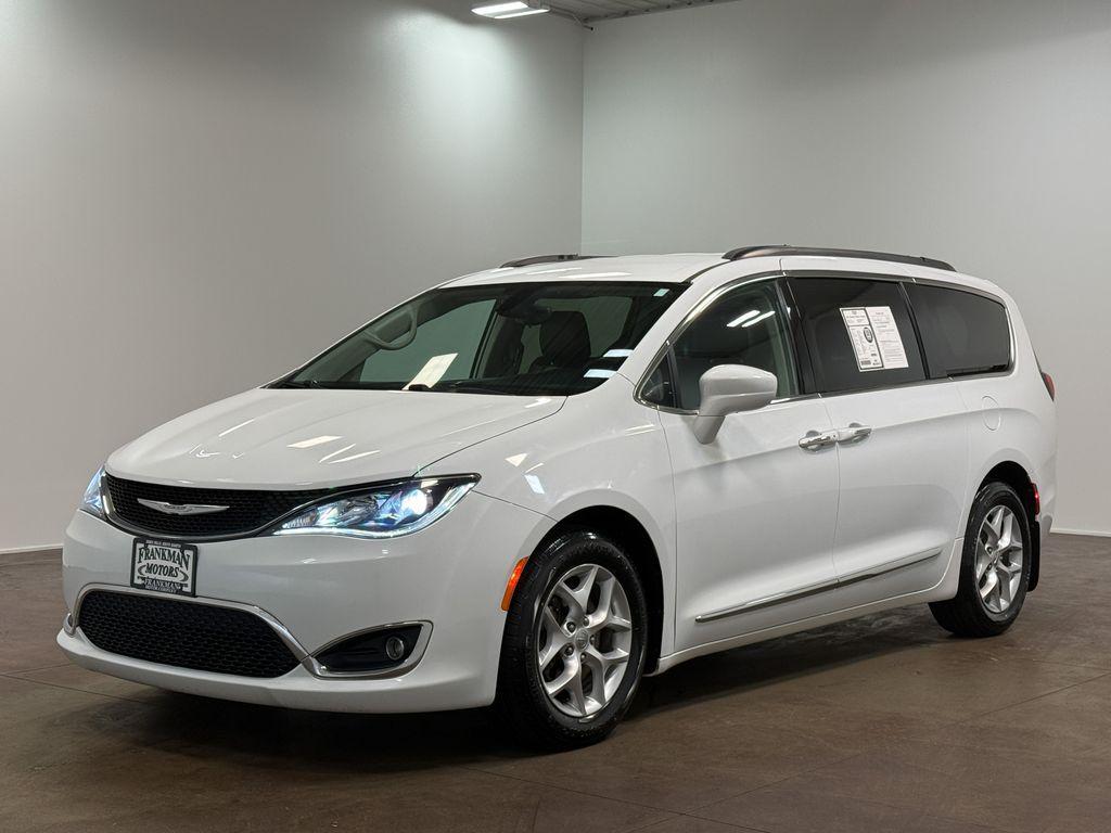 used 2017 Chrysler Pacifica car, priced at $10,907