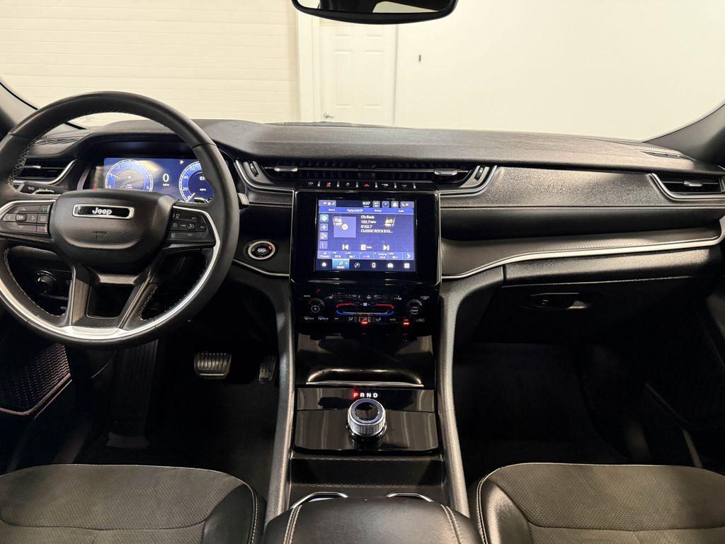 used 2024 Jeep Grand Cherokee L car, priced at $31,002