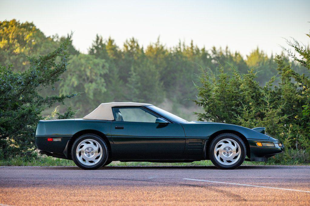 used 1993 Chevrolet Corvette car, priced at $12,500