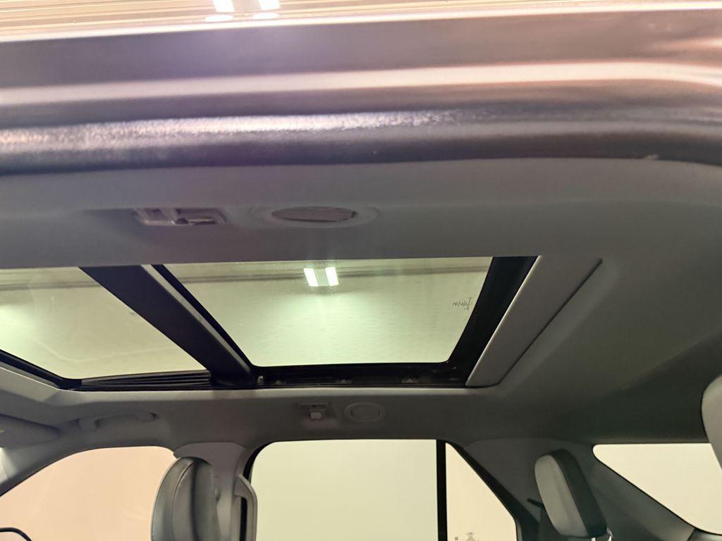 used 2021 Ford Explorer car, priced at $27,352