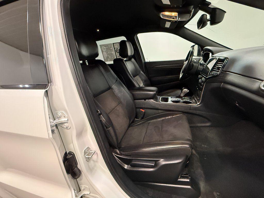 used 2022 Jeep Grand Cherokee car, priced at $27,612