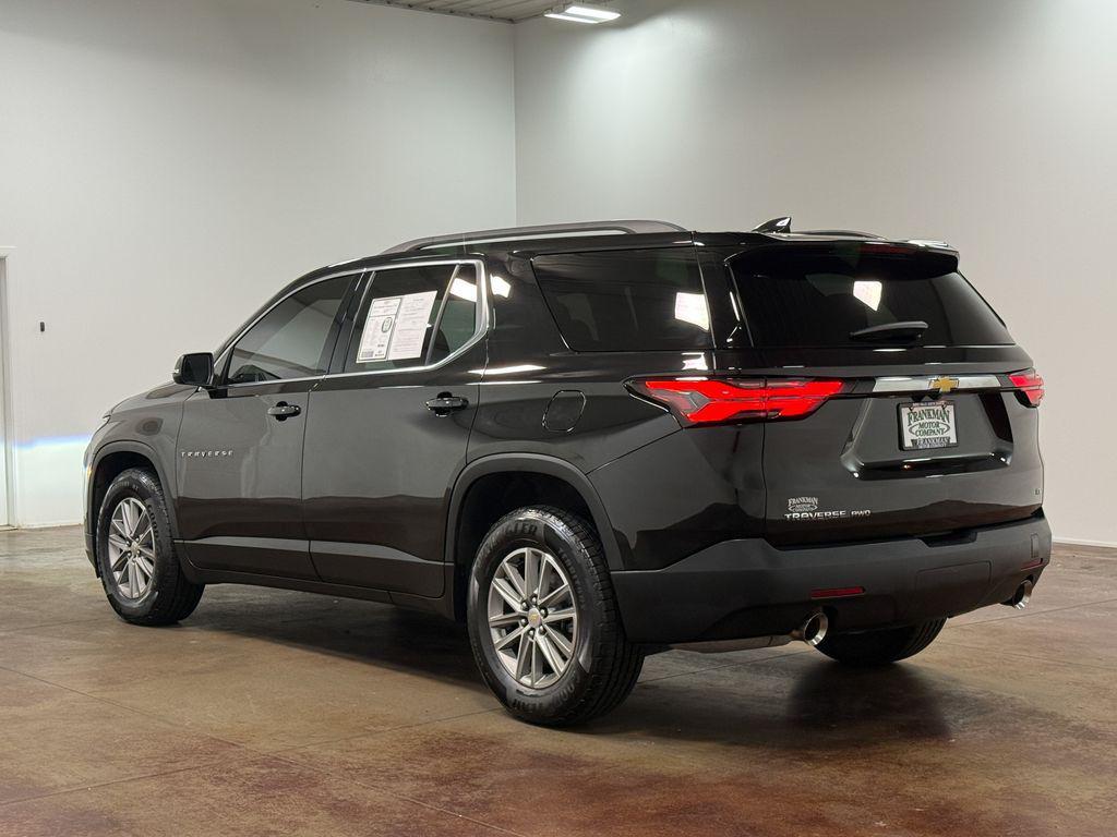 used 2023 Chevrolet Traverse car, priced at $33,002