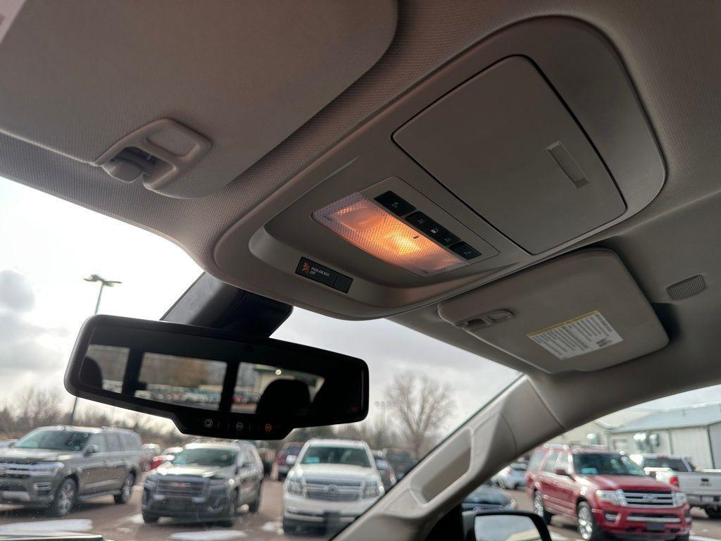 used 2022 Chevrolet Colorado car, priced at $35,983