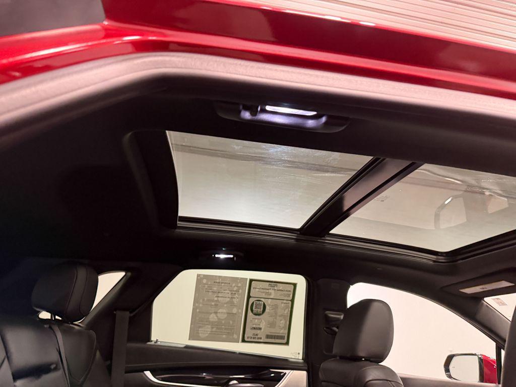 used 2024 Cadillac XT5 car, priced at $36,711