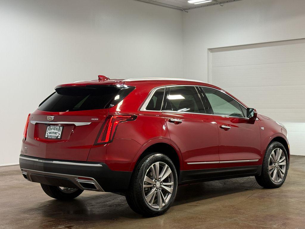 used 2024 Cadillac XT5 car, priced at $36,711