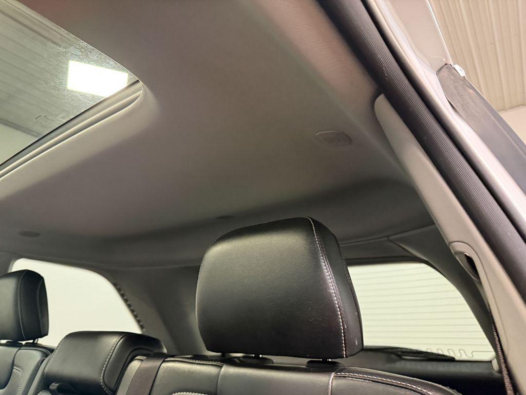 used 2023 Jeep Grand Cherokee car, priced at $27,645