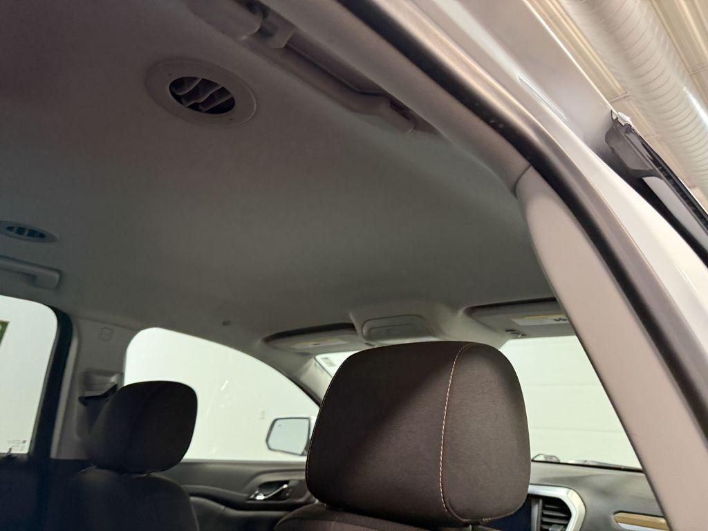 used 2021 GMC Acadia car, priced at $21,407