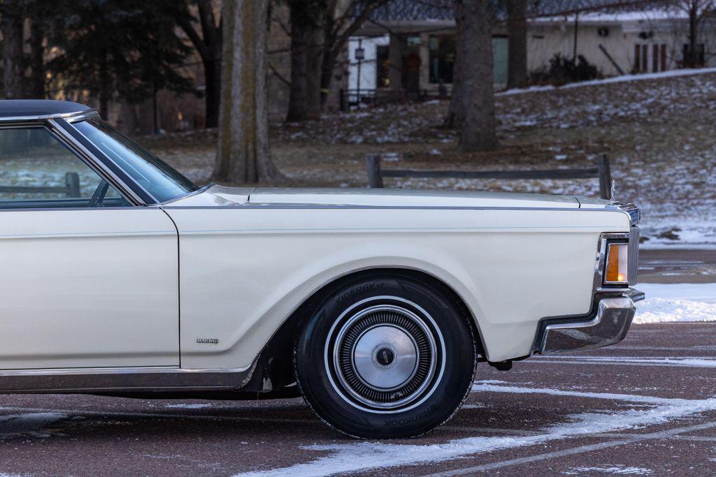 used 1971 Lincoln Continental car, priced at $22,853