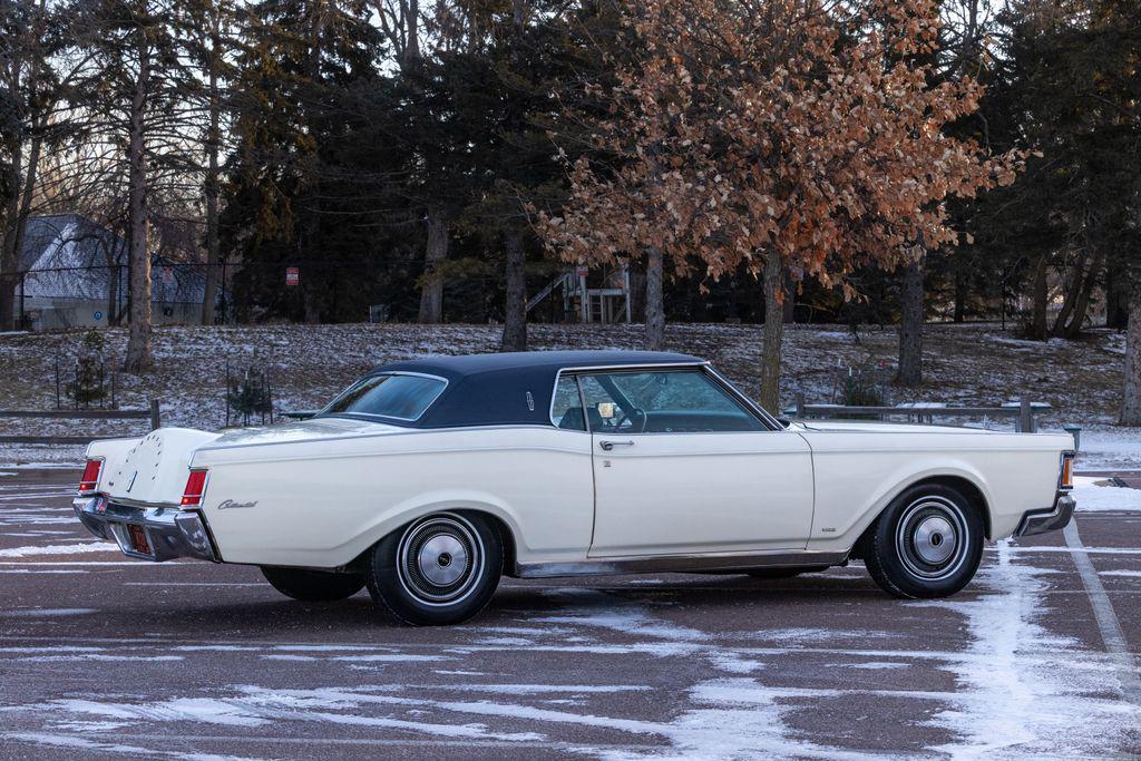 used 1971 Lincoln Continental car, priced at $22,853