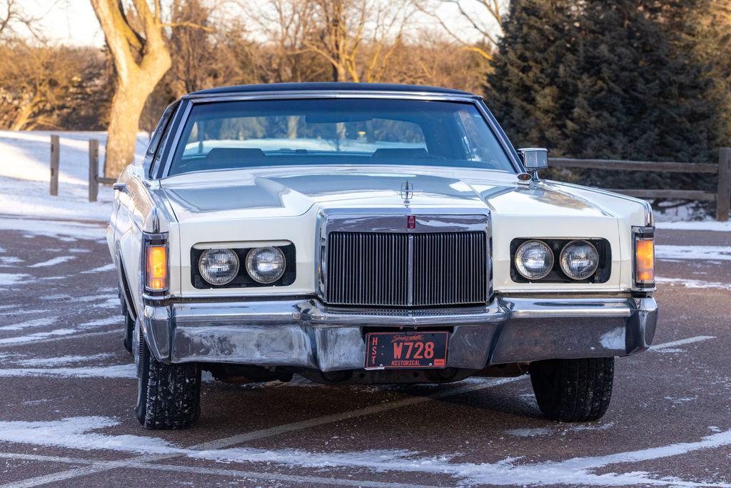 used 1971 Lincoln Continental car, priced at $22,853