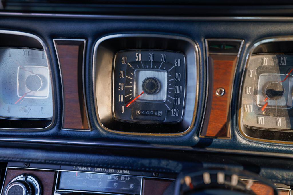 used 1971 Lincoln Continental car, priced at $22,853