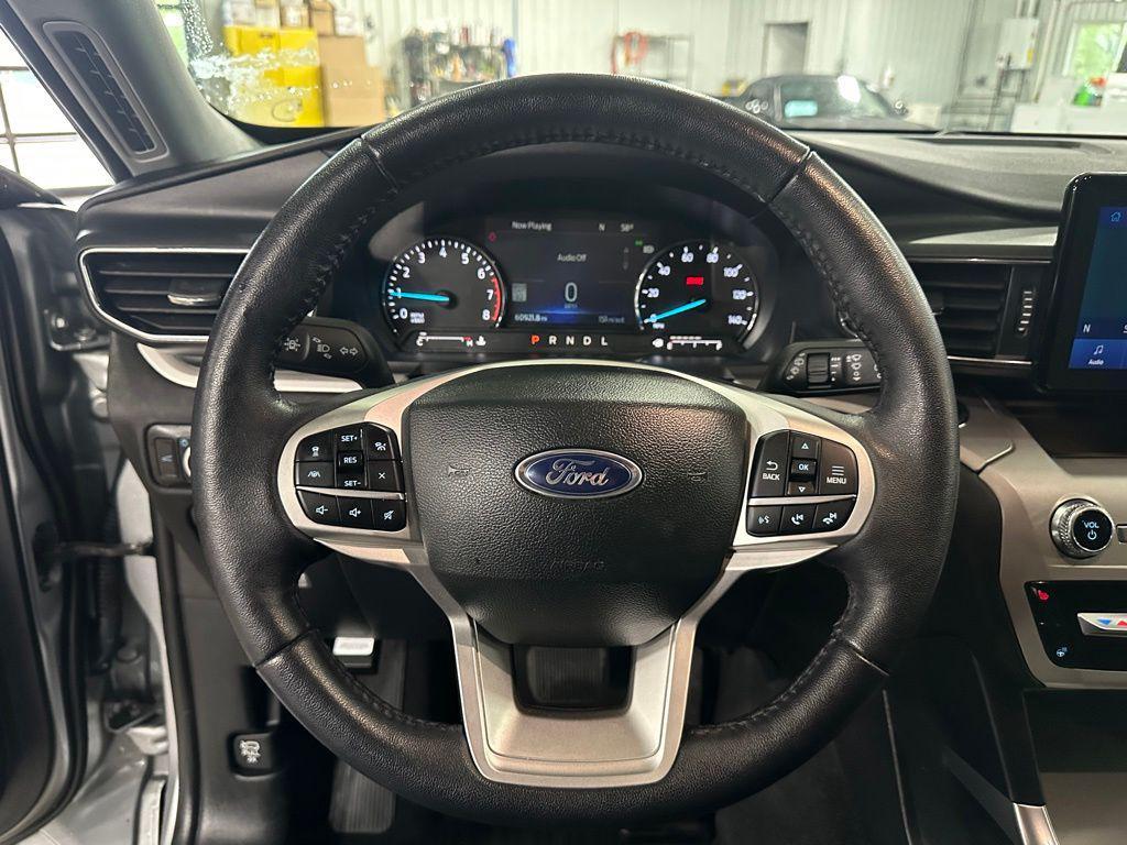 used 2023 Ford Explorer car, priced at $30,864