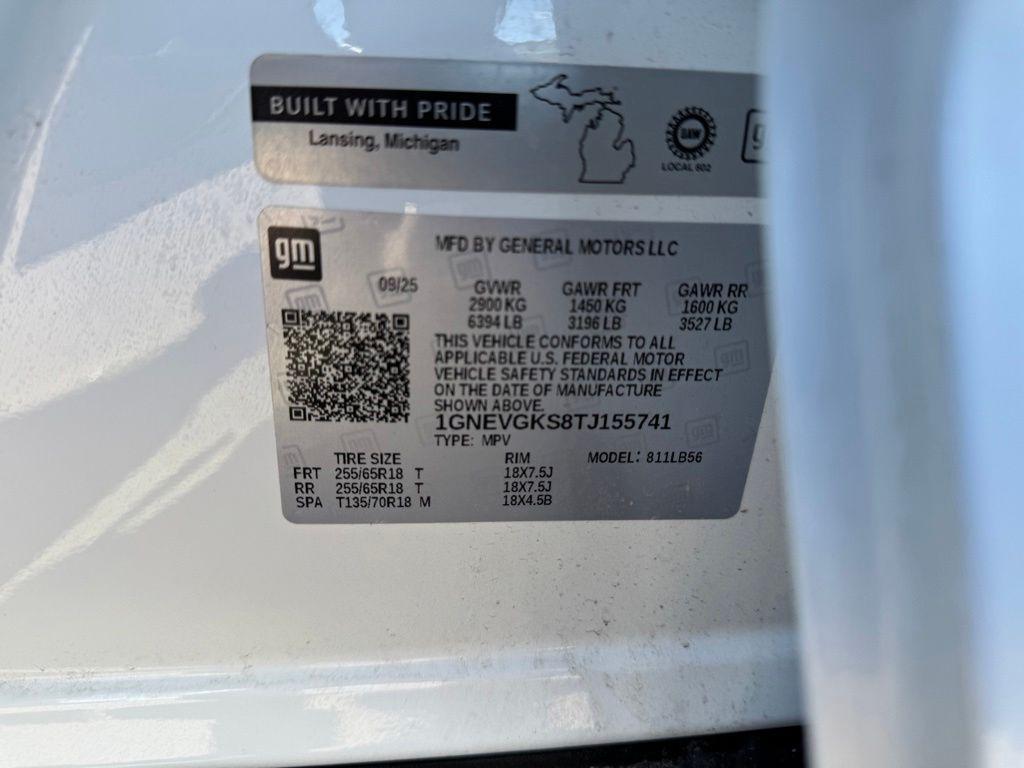 used 2026 Chevrolet Traverse car, priced at $43,664