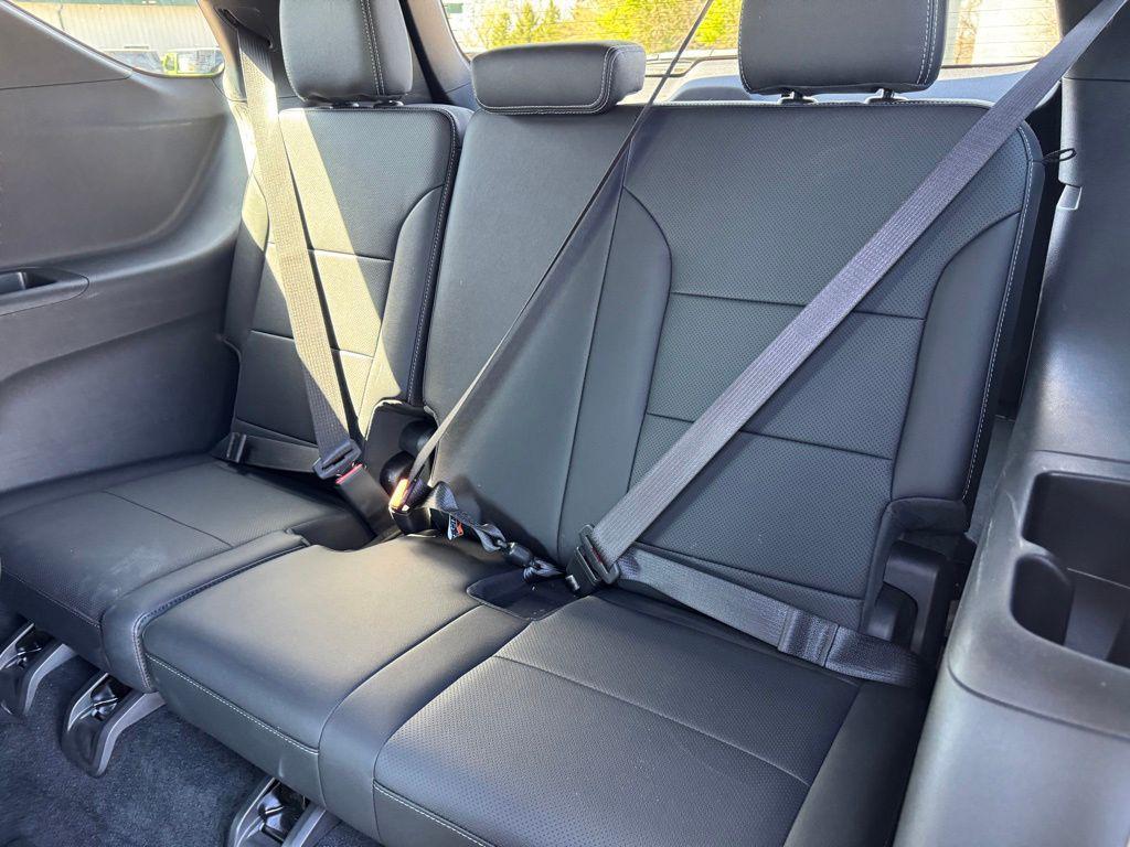 used 2026 Chevrolet Traverse car, priced at $43,664