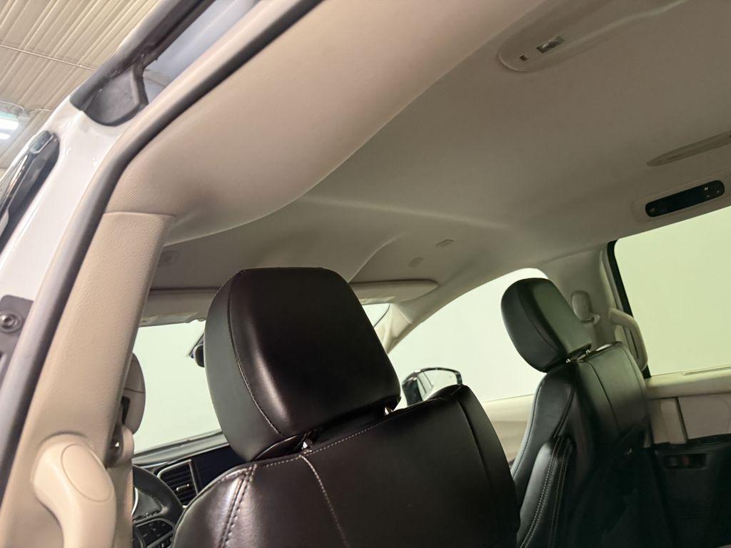 used 2024 Chrysler Pacifica car, priced at $29,450