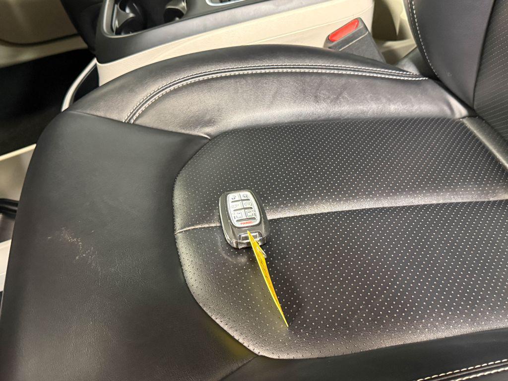 used 2024 Chrysler Pacifica car, priced at $29,450