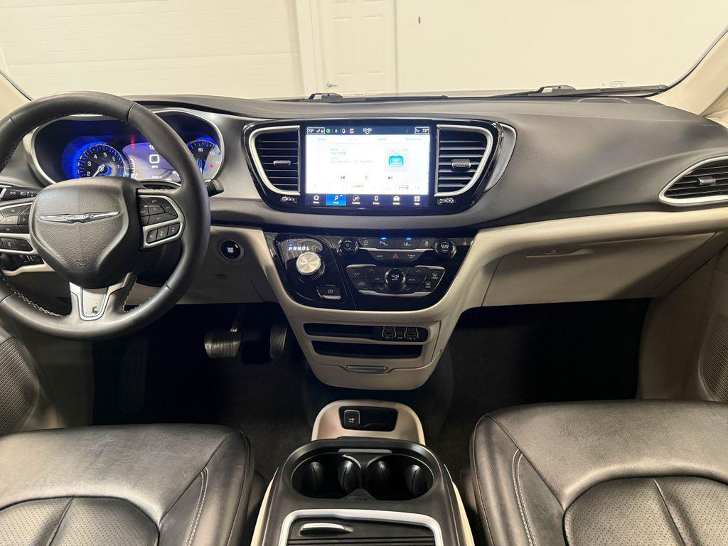 used 2024 Chrysler Pacifica car, priced at $29,450