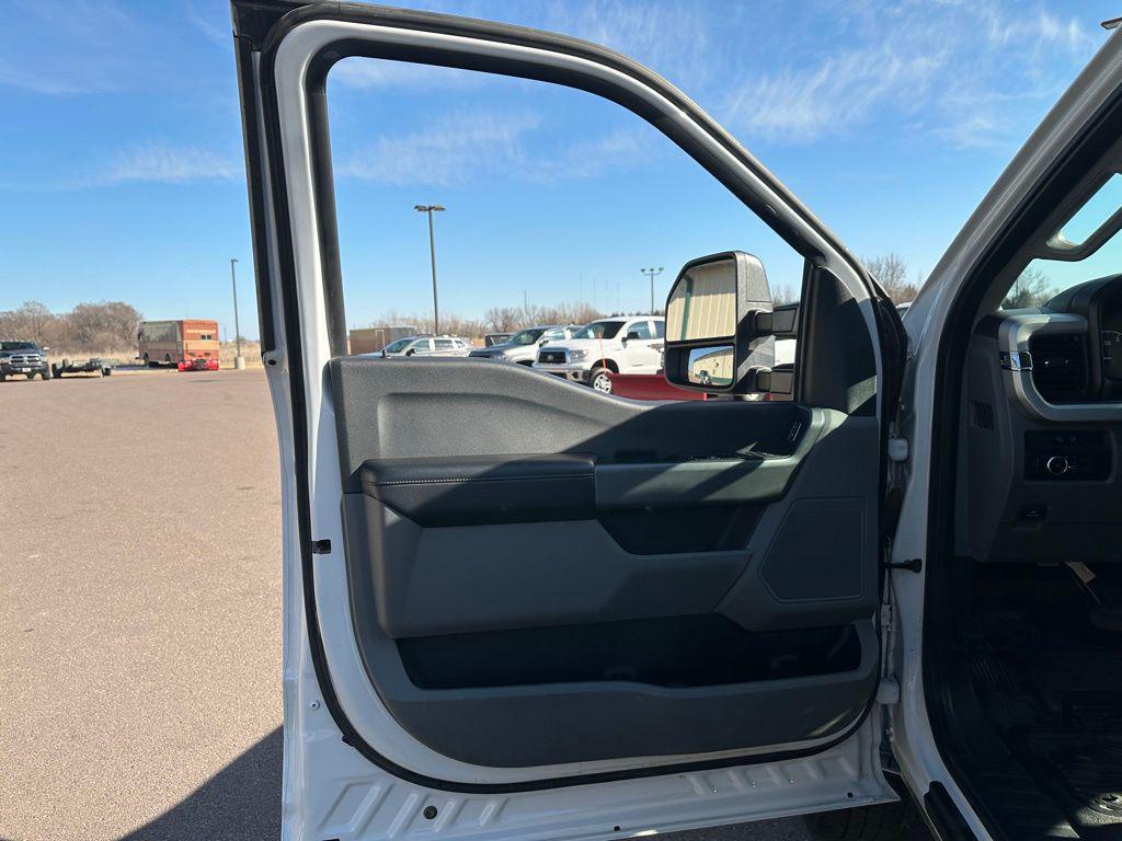 used 2024 Ford F-350 car, priced at $58,916