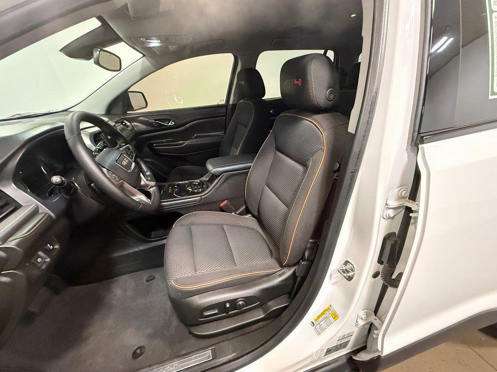 used 2023 GMC Acadia car, priced at $35,800