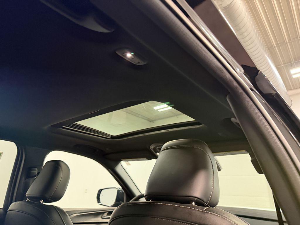 used 2024 Jeep Grand Cherokee car, priced at $32,555