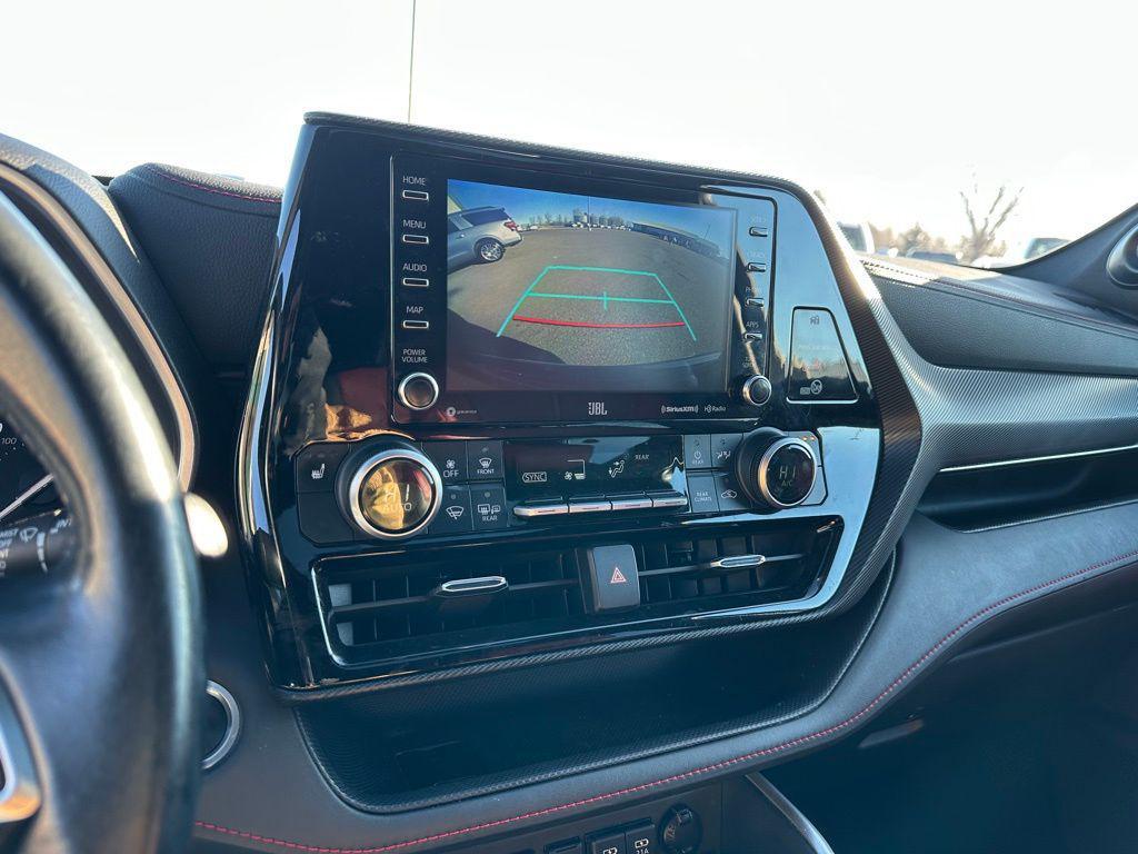 used 2021 Toyota Highlander car, priced at $28,479