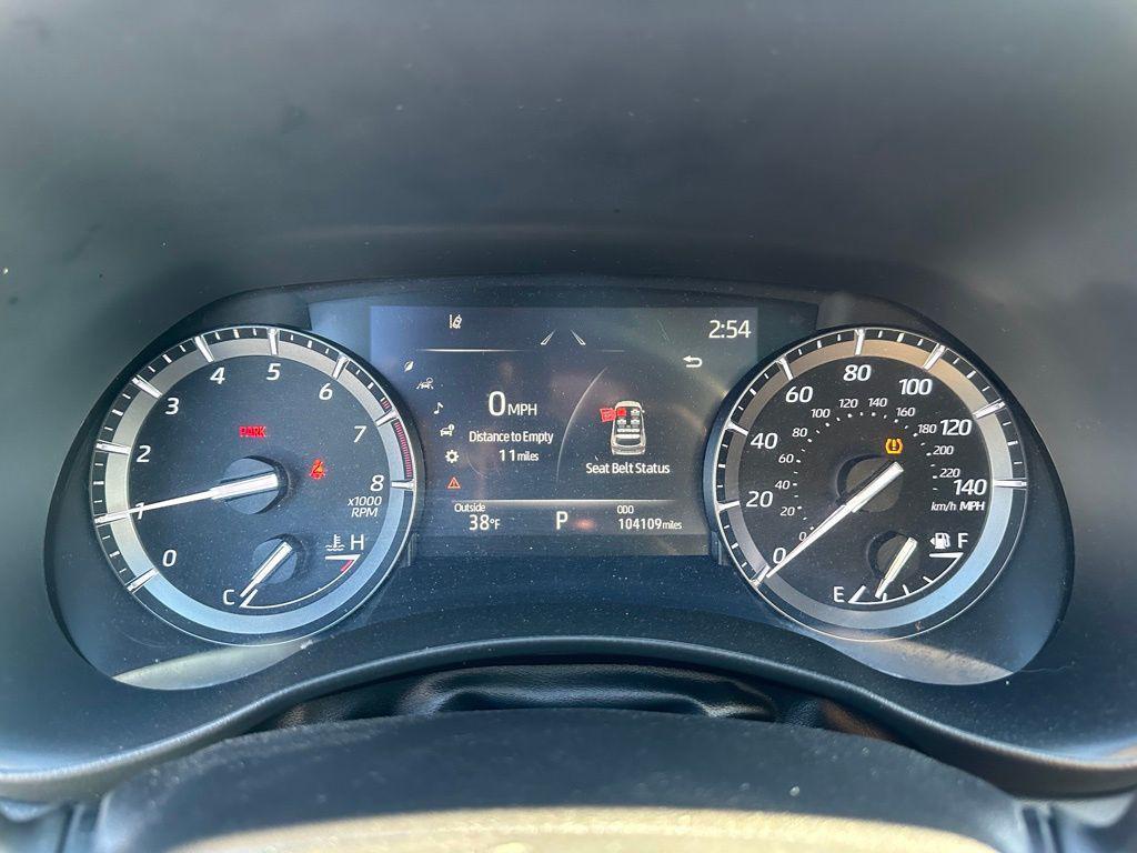 used 2021 Toyota Highlander car, priced at $28,479