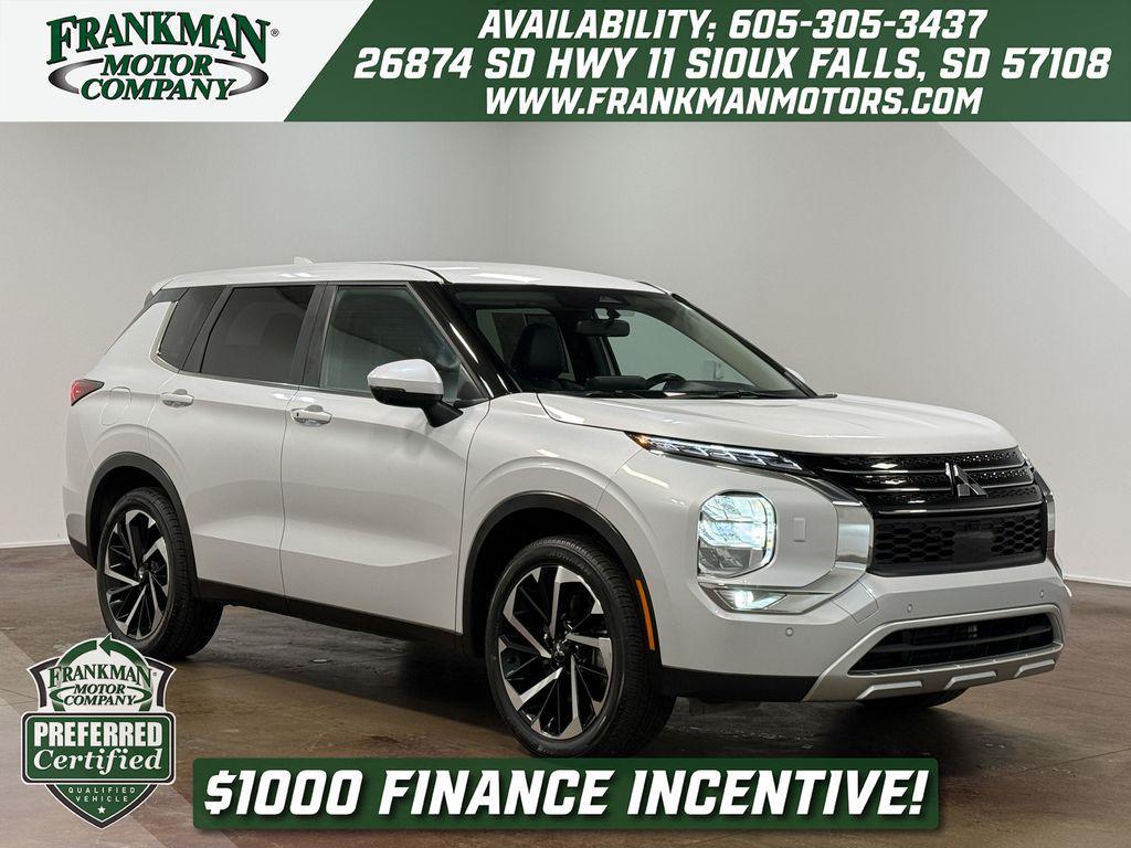 used 2024 Mitsubishi Outlander car, priced at $24,413