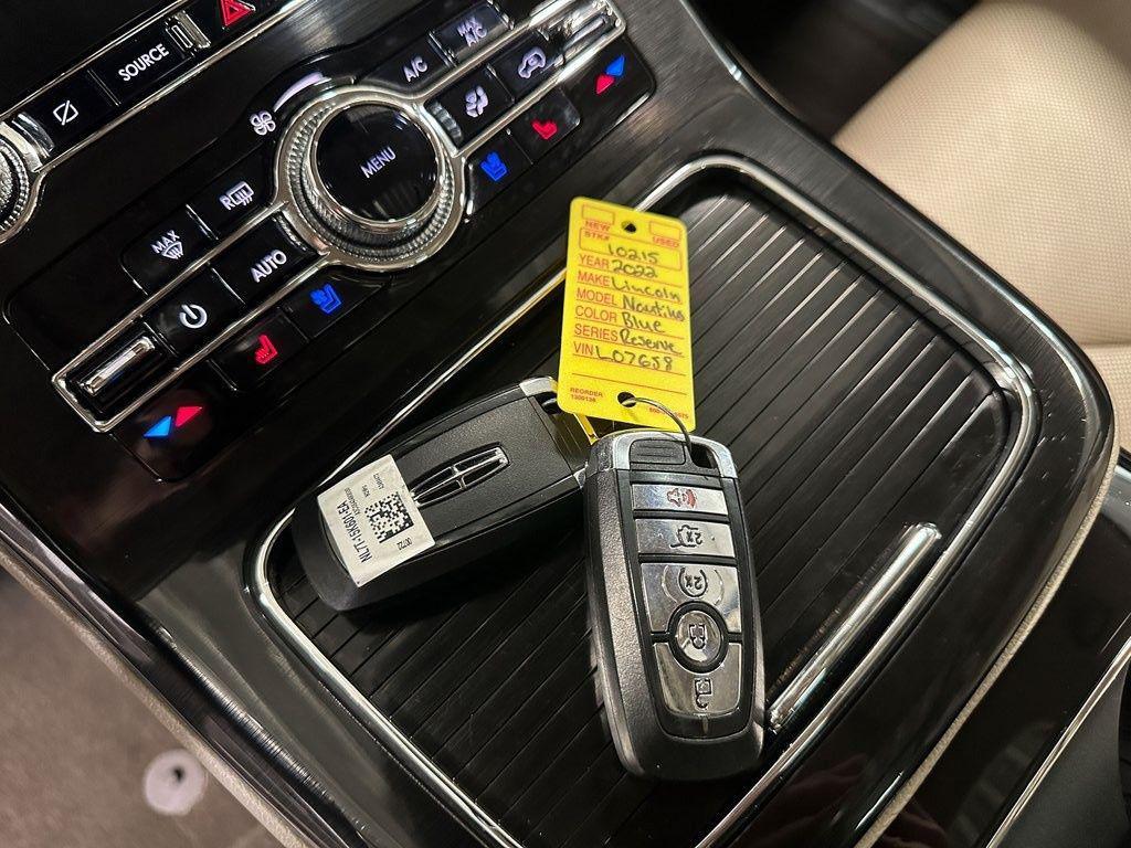 used 2022 Lincoln Nautilus car, priced at $32,989
