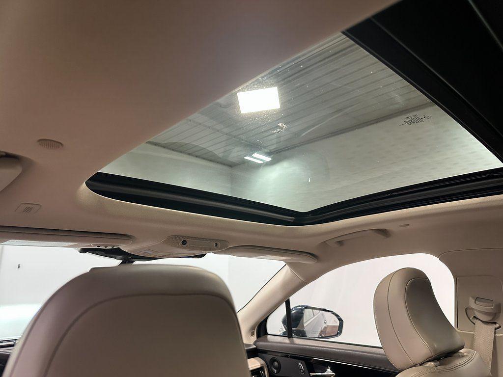 used 2022 Lincoln Nautilus car, priced at $32,989