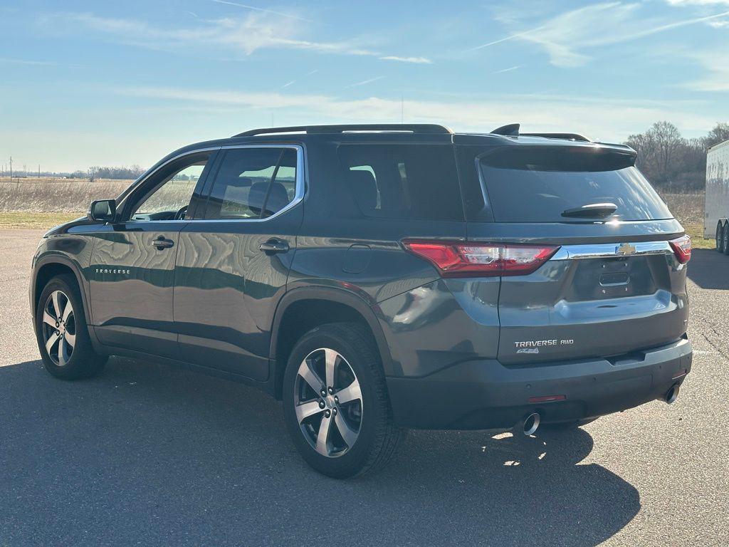 used 2021 Chevrolet Traverse car, priced at $27,943