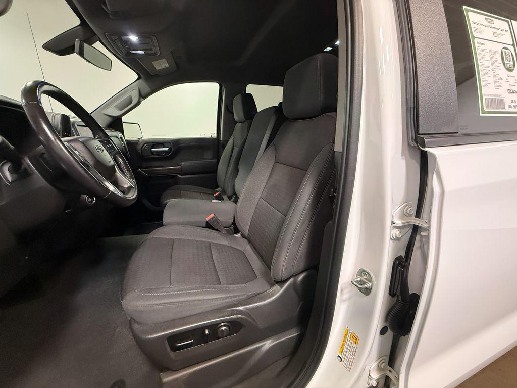 used 2021 Chevrolet Silverado 1500 car, priced at $37,686