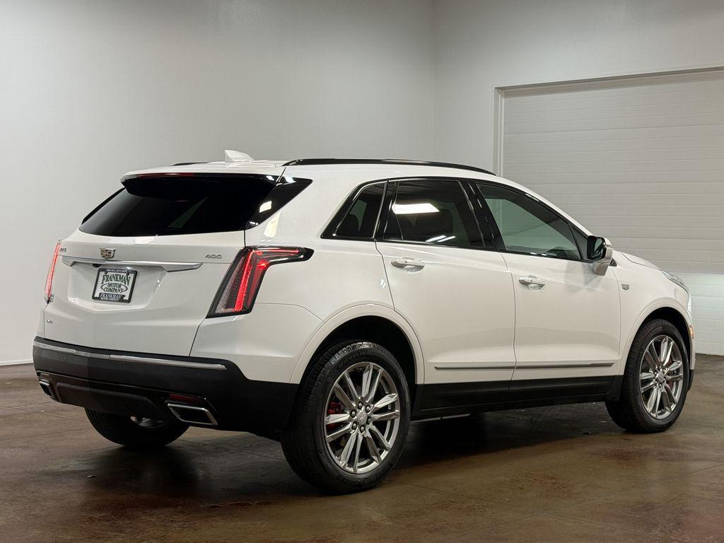 used 2024 Cadillac XT5 car, priced at $39,184