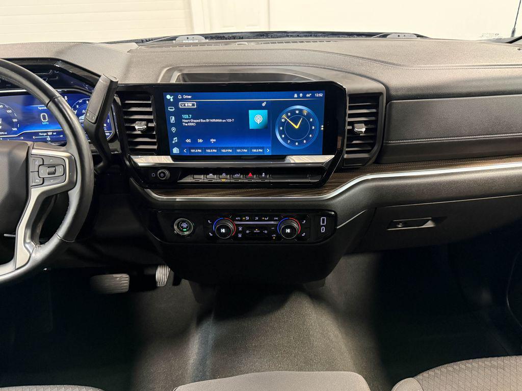 used 2022 Chevrolet Silverado 1500 car, priced at $36,452