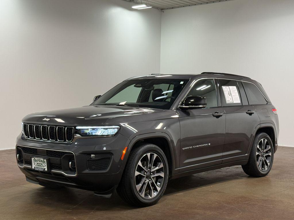 used 2024 Jeep Grand Cherokee car, priced at $39,450