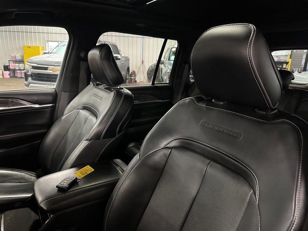 used 2024 Jeep Grand Cherokee car, priced at $41,000