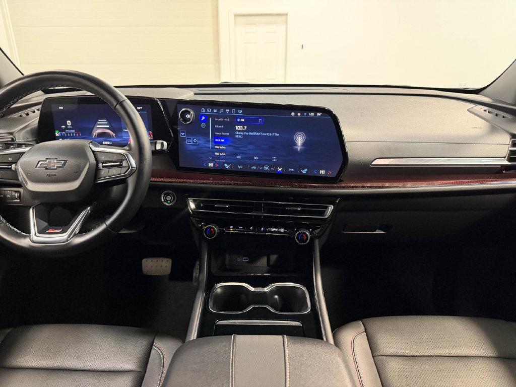 used 2025 Chevrolet Traverse car, priced at $46,459