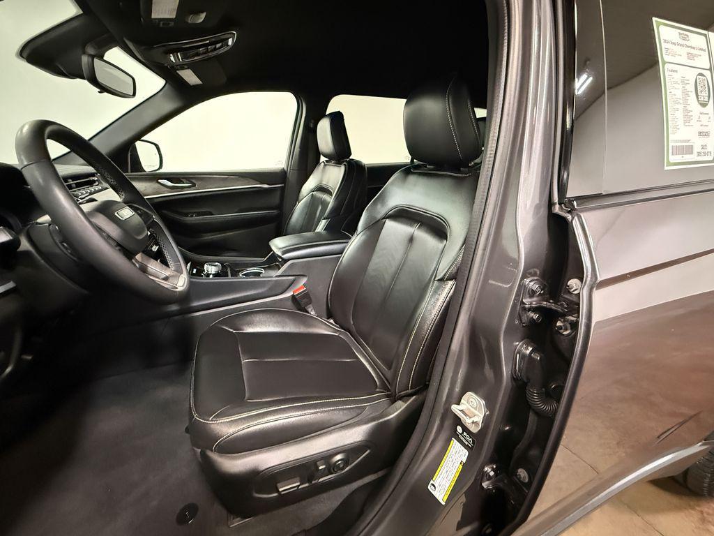 used 2024 Jeep Grand Cherokee L car, priced at $33,483