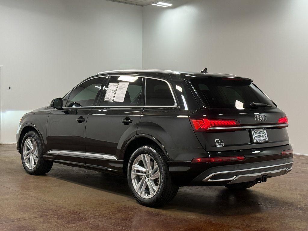 used 2023 Audi Q7 car, priced at $36,489