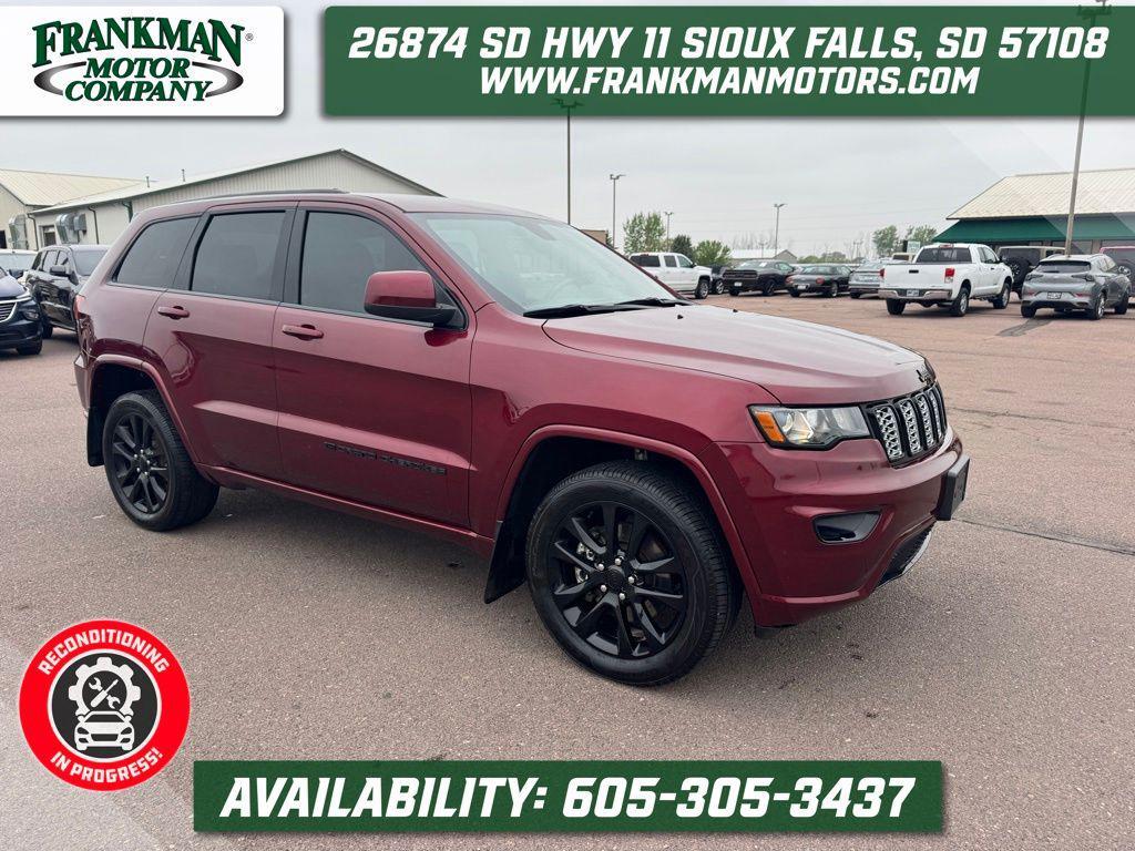 used 2022 Jeep Grand Cherokee car, priced at $28,017