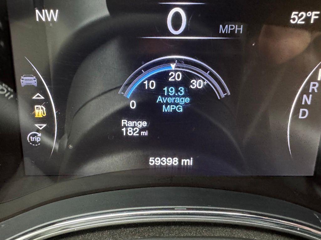 used 2022 Jeep Grand Cherokee car, priced at $28,017